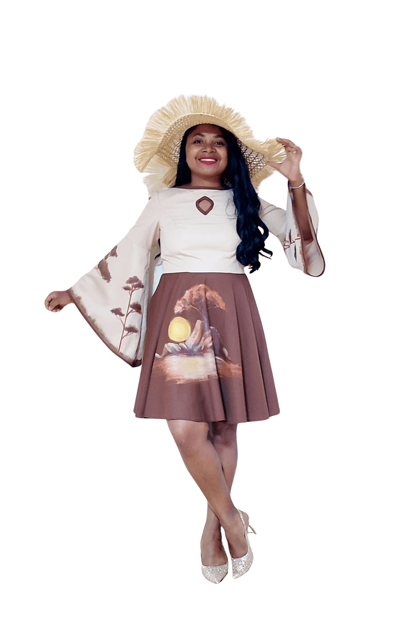 Femme en robe beige et marron avec chapeau My Passion